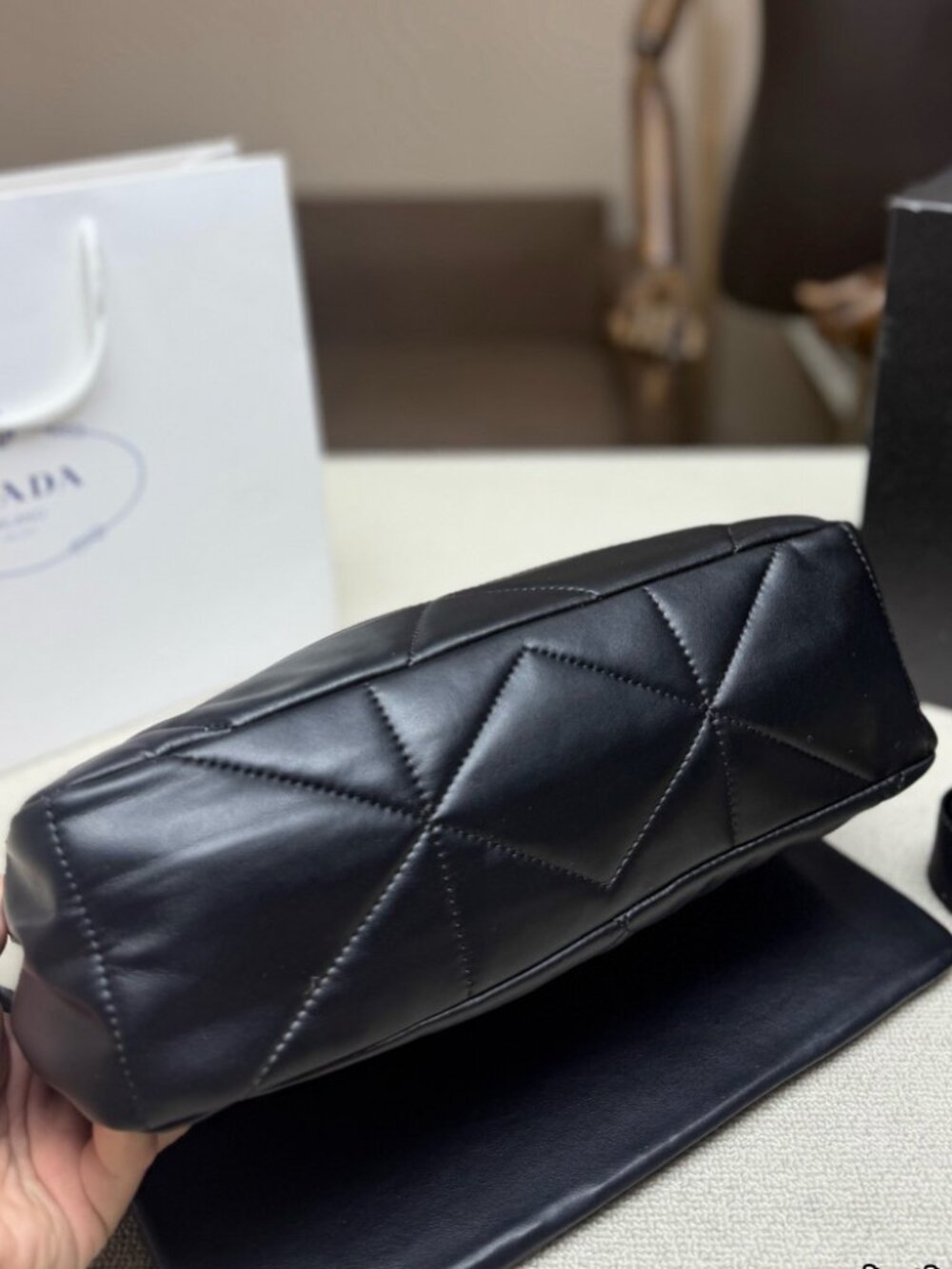 Prada Bag - Picture 5 of 8